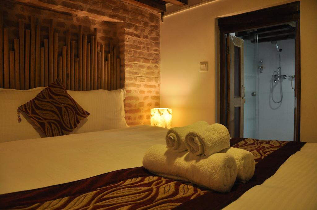 Boutique Heritage Home Lalitpur Ngoại thất bức ảnh